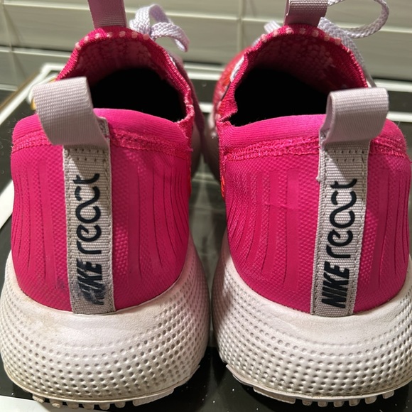 Nike Women's Pink Athletic Shoes - Picture 2 of 7